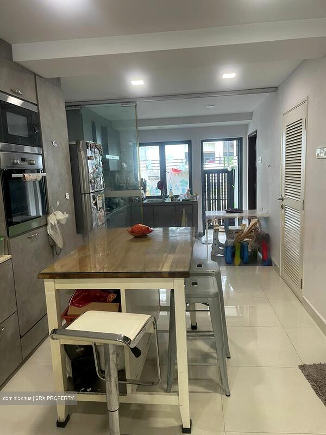 Golden Hill Estate (D19), Terrace #462742591